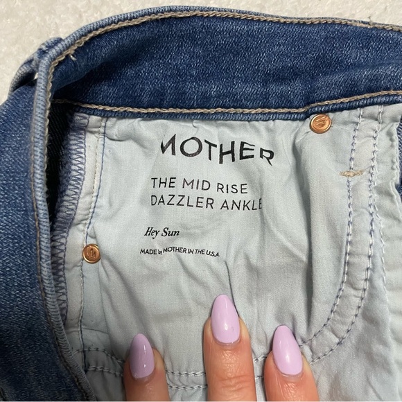 MOTHER Denim Mid Rise Dazzler Ankle Jeans - Picture 11 of 15